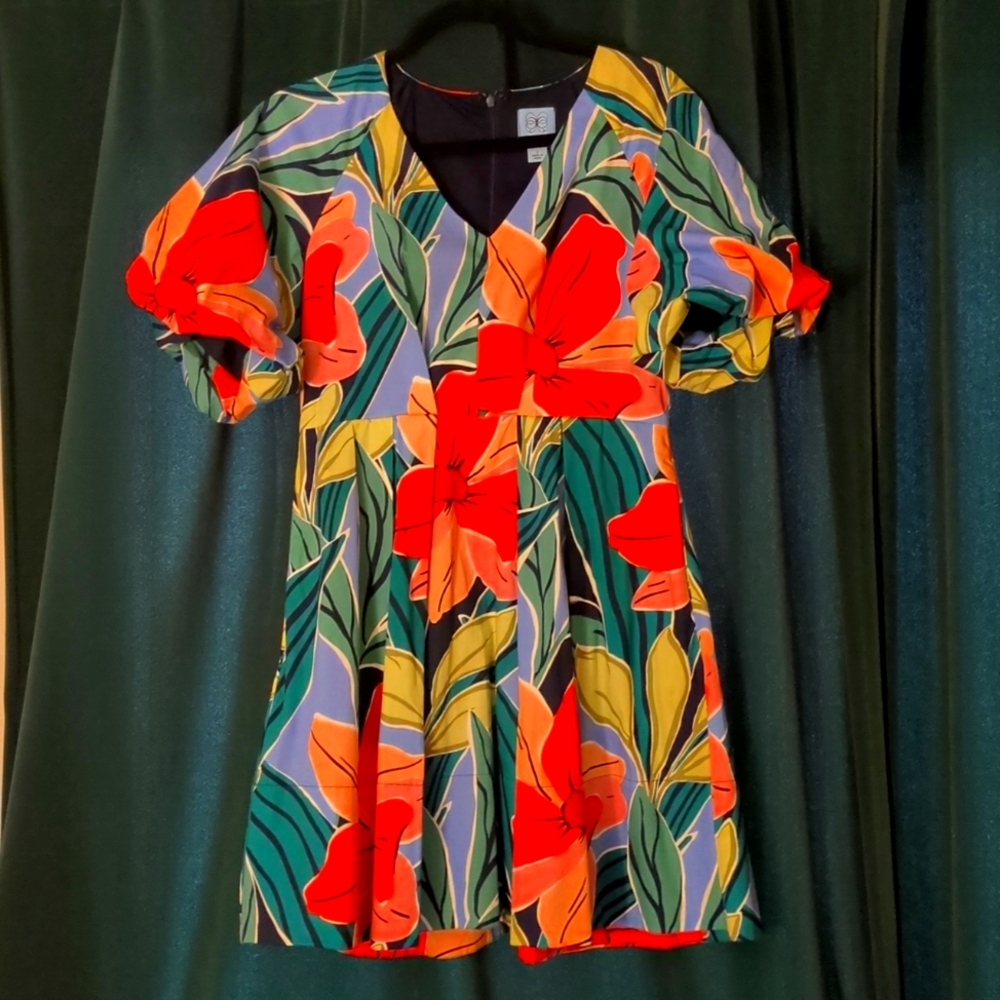 Cece- Floral pleated with bubble sleeves